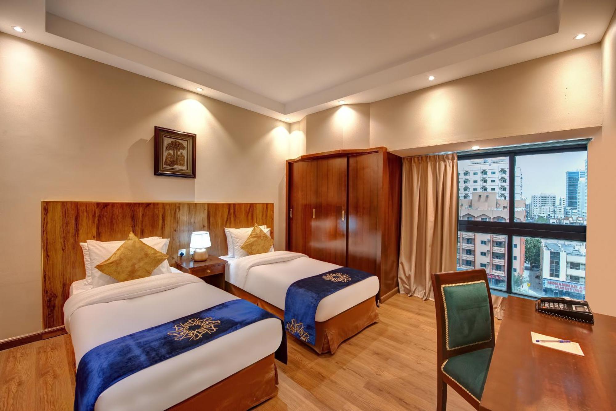 Al Bustan Flats Hotell Sharjah Exteriör bild