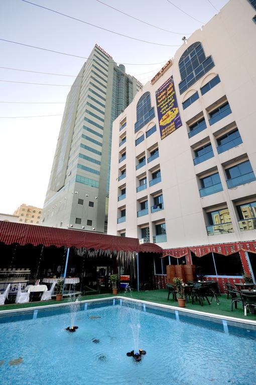 Al Bustan Flats Hotell Sharjah Exteriör bild