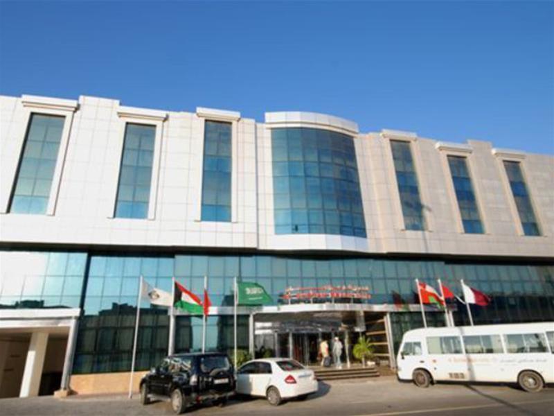 Al Bustan Flats Hotell Sharjah Exteriör bild